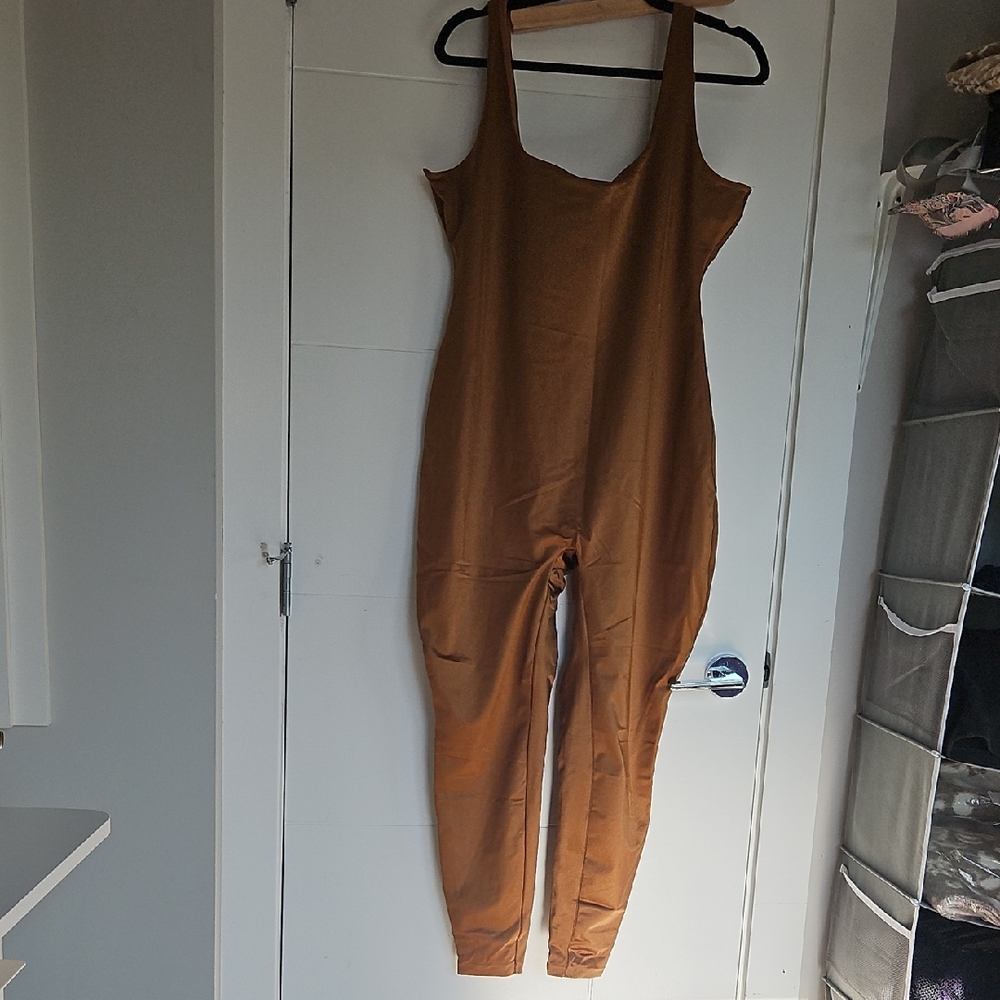 Skims Women's Tan Jumpsuit
